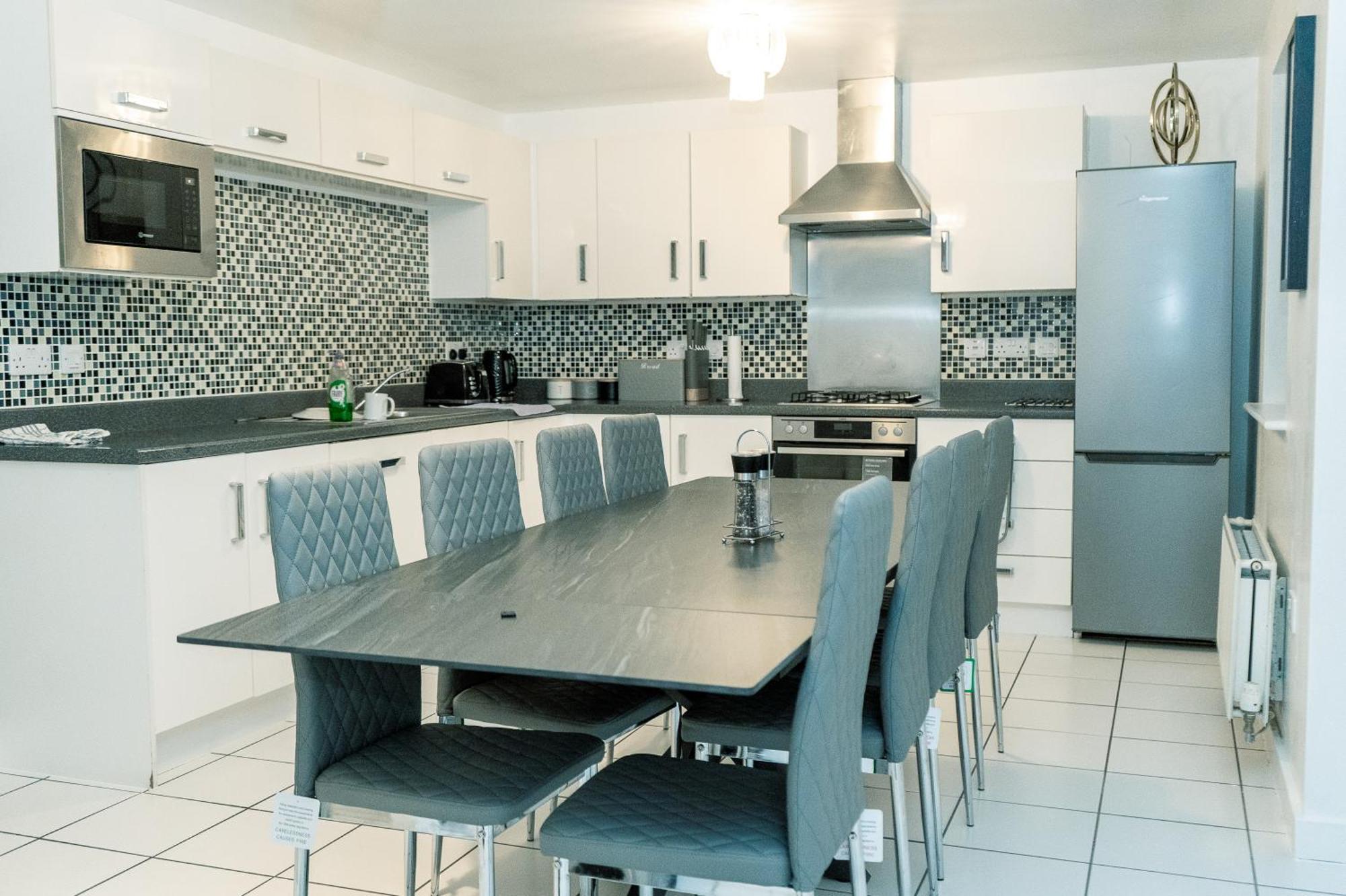 ピーターバラ The Grace House Entire 4Bed Detachedヴィラ エクステリア 写真